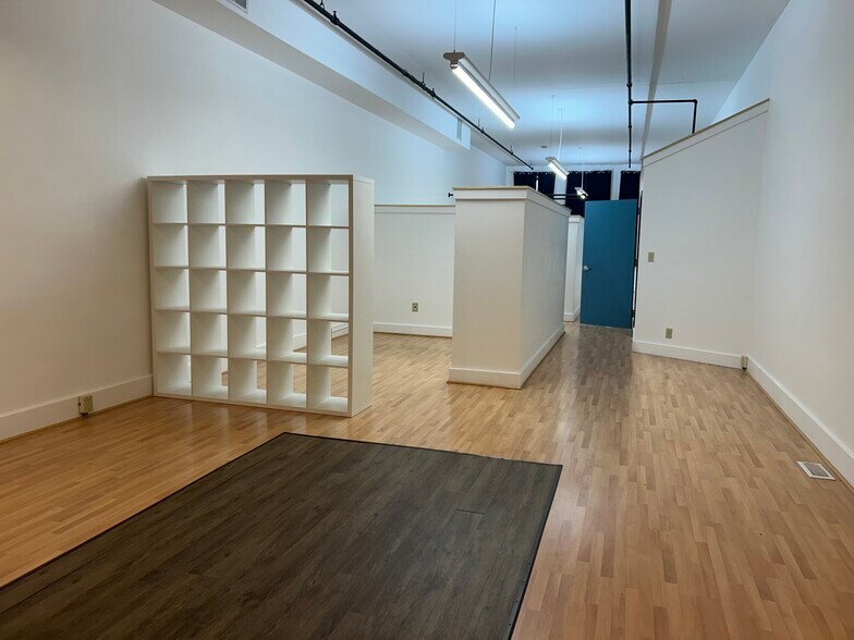 More Photos Of 14 N 3rd St, Lafayette Office For Sale