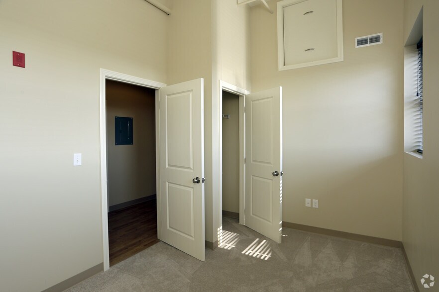 More Photos Of 24 Merrimack St, Lowell Apartments For Sale