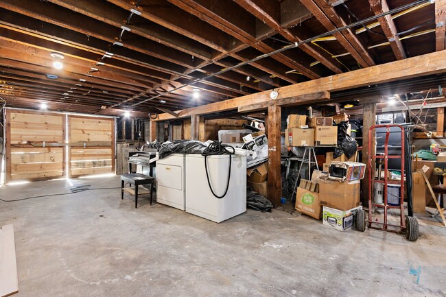 More Photos Of 1148 53rd St, Oakland Multifamily For Sale