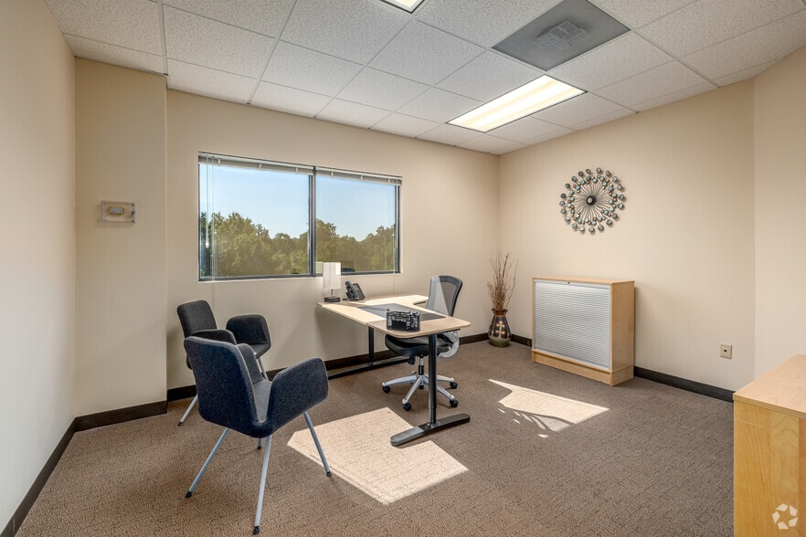 More Photos Of 6135 Park South Dr, Charlotte Office For Lease