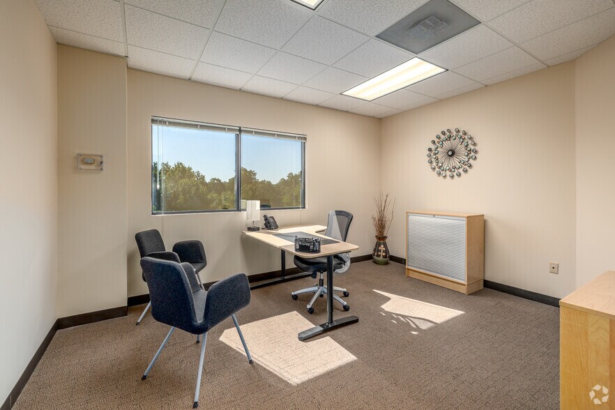More Photos Of 6135 Park South Dr, Charlotte Coworking Space