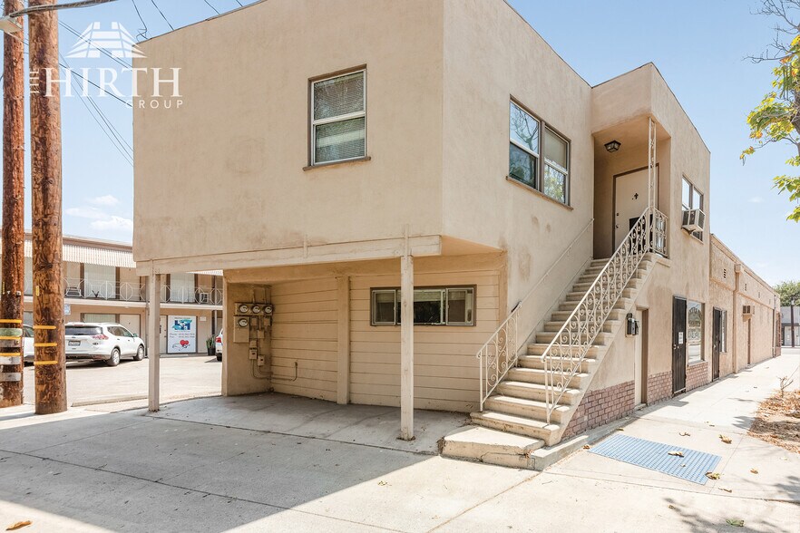 More Photos Of 2221-2225 W Olive Ave, Burbank Office Residential For Lease