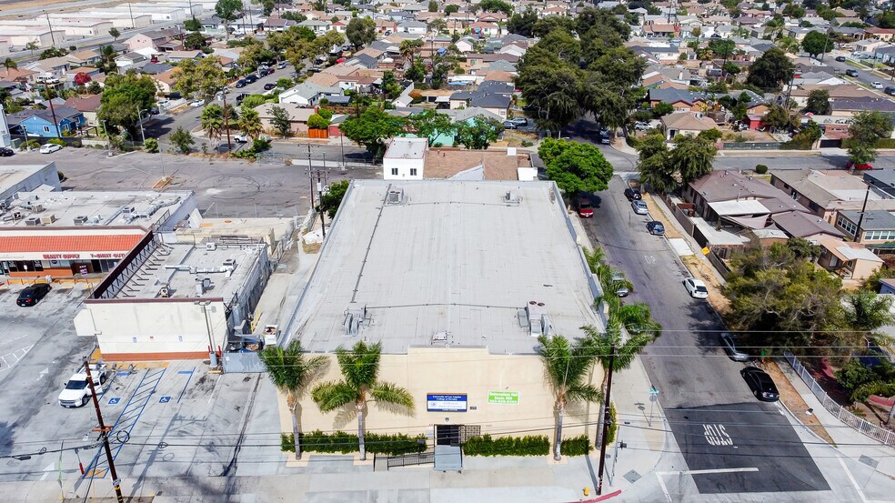 More Photos Of 950 S Central Ave, Compton Schools For Sale