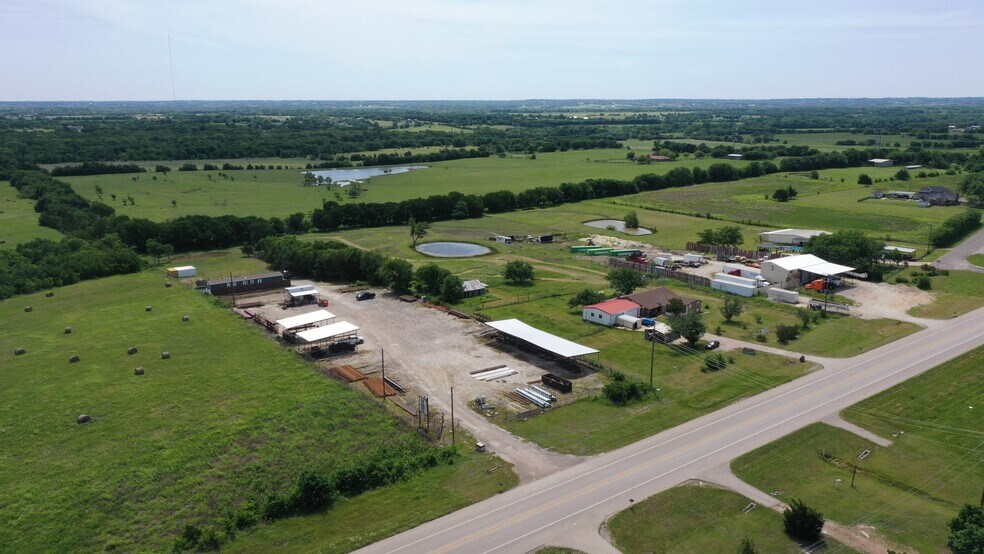 More Photos Of 8340 State Highway 78 N, Blue Ridge General Retail For Sale