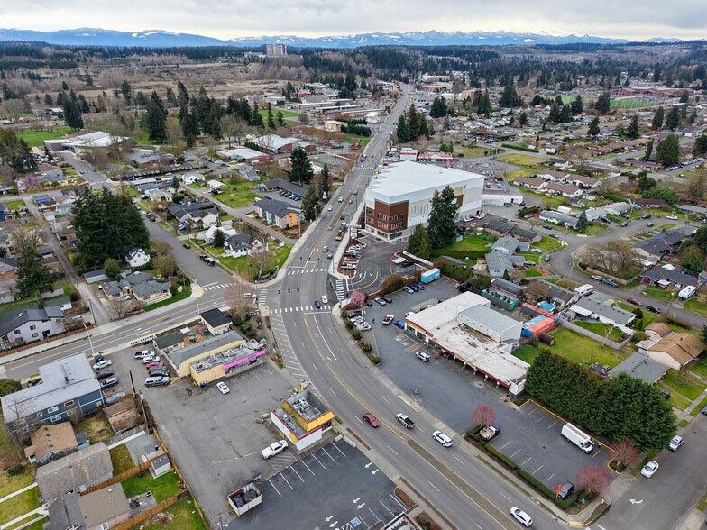 More Photos Of 914 Auburn Way S, Auburn Storefront For Sale