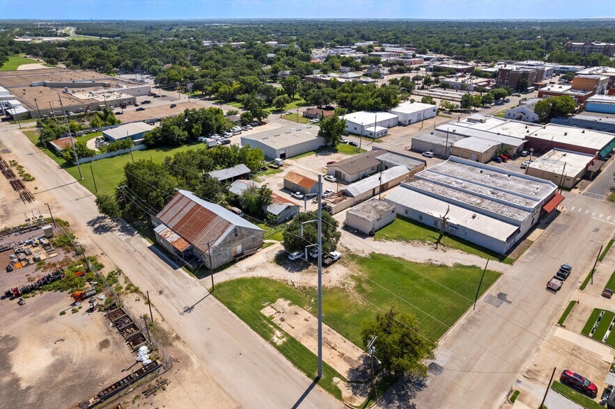 More Photos Of , Cleburne Flex For Sale