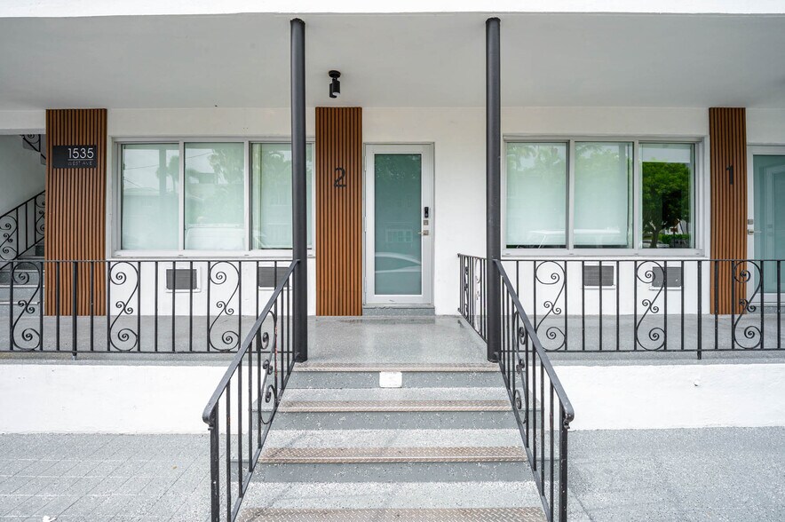More Photos Of 1535 West Ave, Miami Beach Apartments For Sale