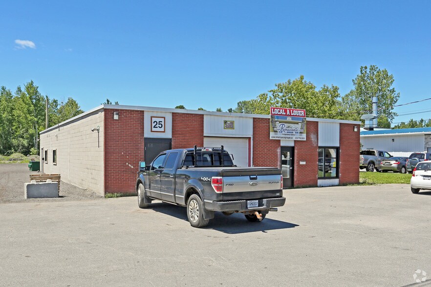 More Photos Of 25 Rue Audet, Gatineau Freestanding For Sale