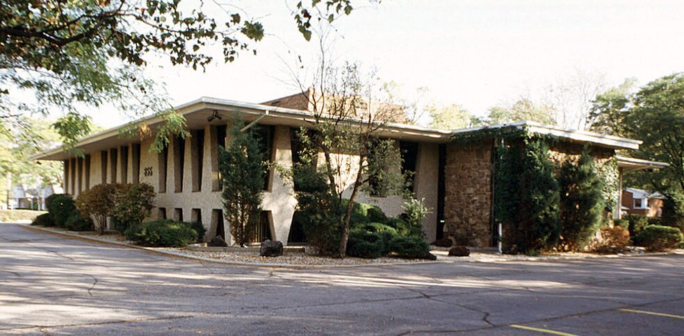 More Photos Of 855 E Palatine Rd, Palatine Medical For Sale