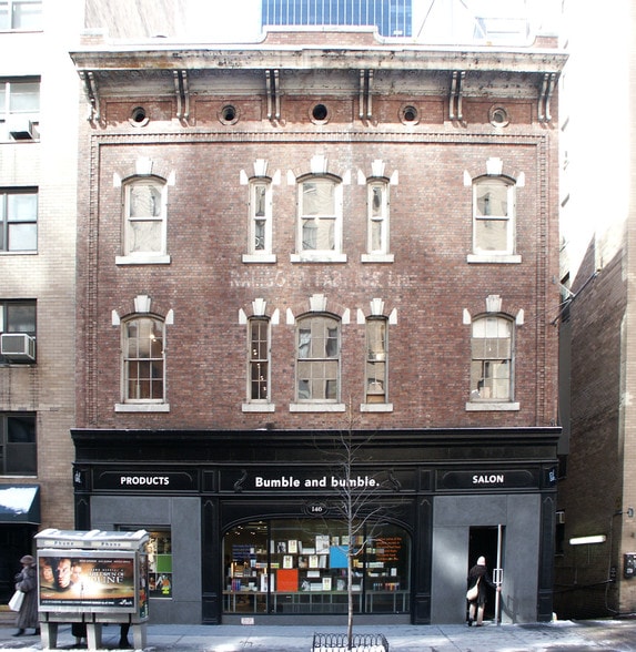 More Photos Of 146 E 56th St, New York General Retail For Lease