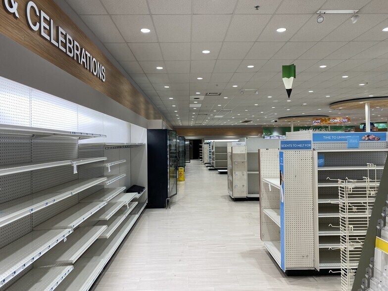 More Photos Of 1458 Mount Pleasant Rd, Chesapeake Freestanding For Sale