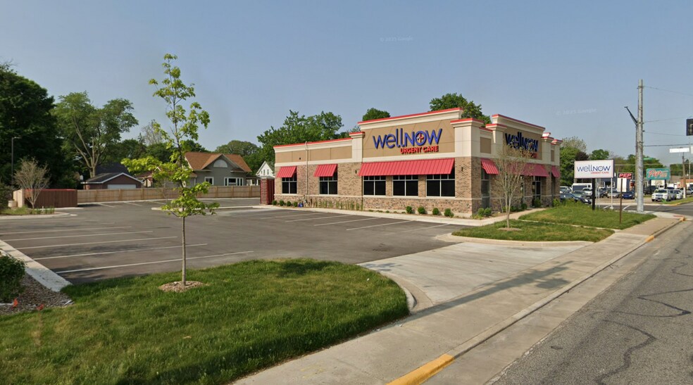 More Photos Of 924 W Pike St, Goshen Medical For Lease