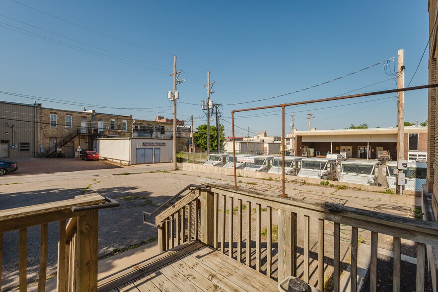 More Photos Of 920 Millington St, Winfield Storefront Retail Office For Sale