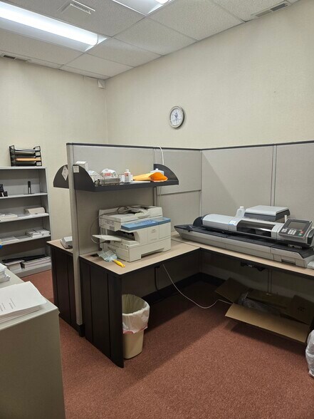 More Photos Of 1405 Trademart Blvd, Winston-Salem Flex For Sale