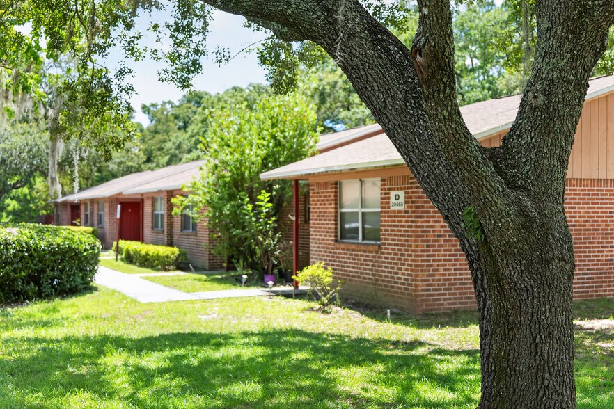 More Photos Of 20420 NW 243rd Dr, High Springs Apartments For Sale