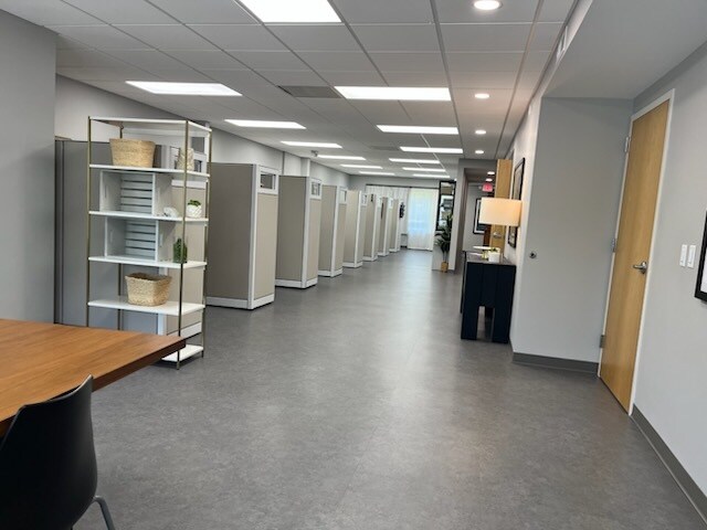 More Photos Of 2 Walden Ridge Dr, Asheville Medical For Lease