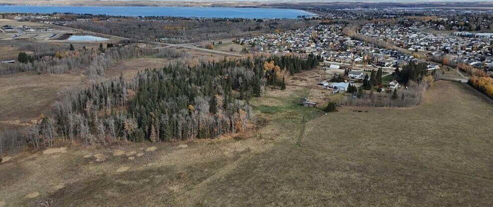 More Photos Of 4410 60 St, Sylvan Lake Land For Sale