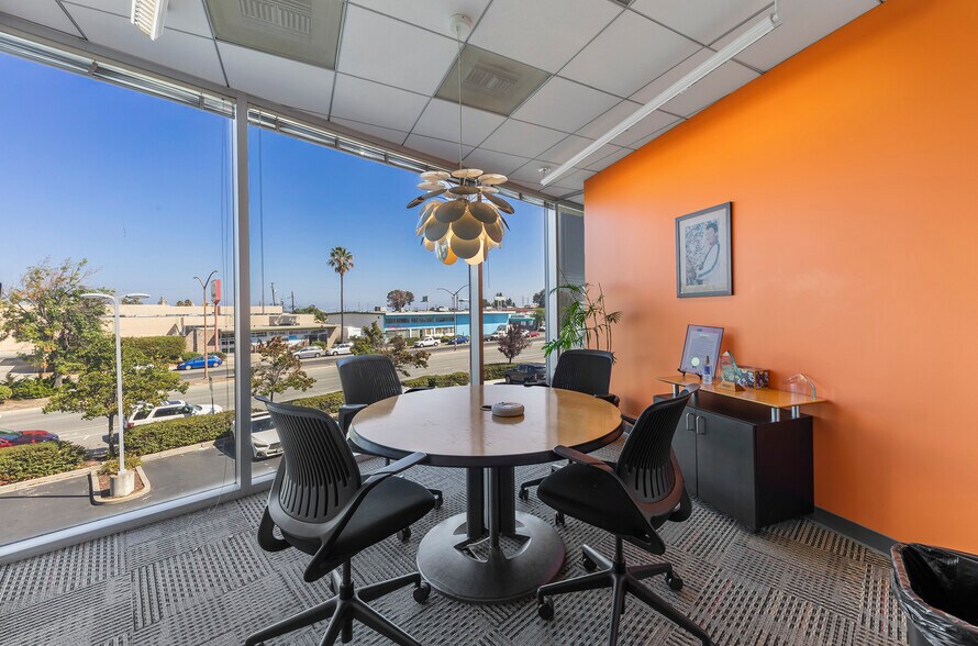 More Photos Of 1450 Veterans Blvd, Redwood City Office For Lease