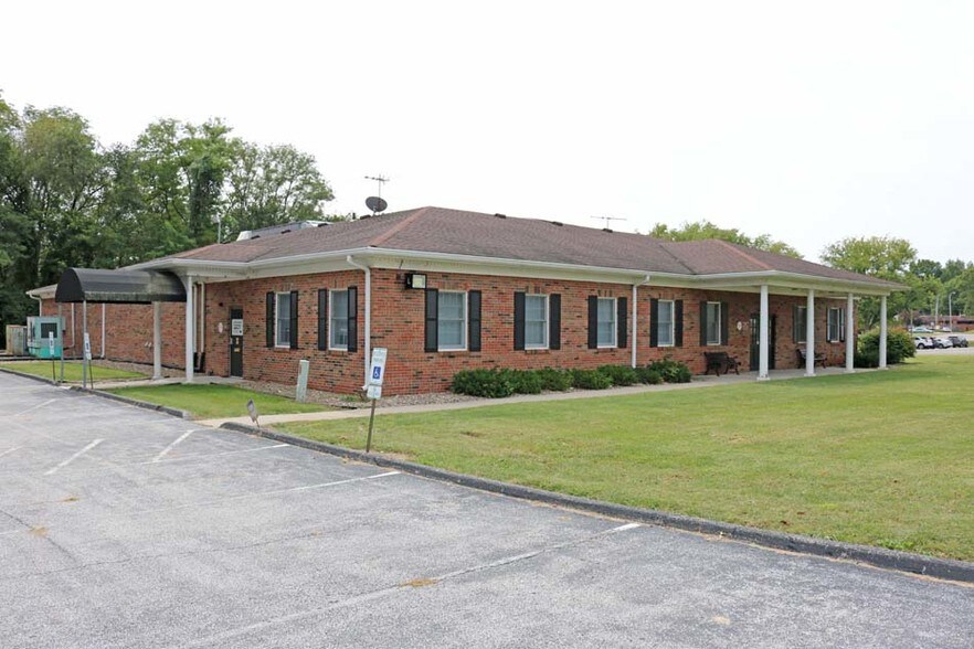 More Photos Of 28 N 64th St, Belleville Medical For Lease