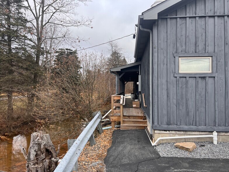 More Photos Of 204 Elk Run Ave, Punxsutawney Specialty For Sale