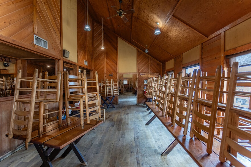 More Photos Of 2624 Music Valley Dr, Nashville Restaurant For Sale