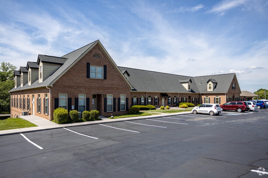 More Photos Of 269 Cusick Rd, Alcoa Office For Lease