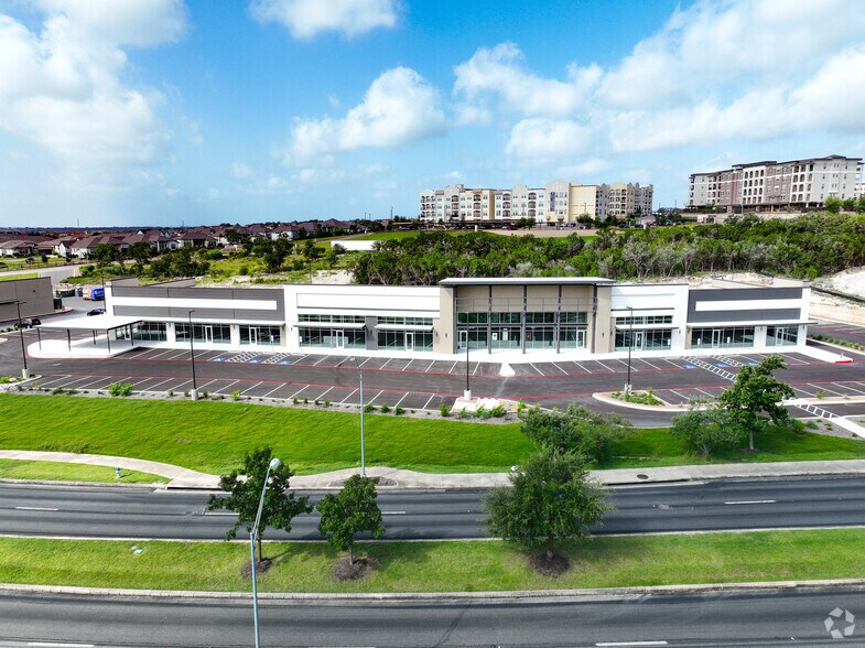 More Photos Of 4250 Tpc Pky, San Antonio Storefront For Lease