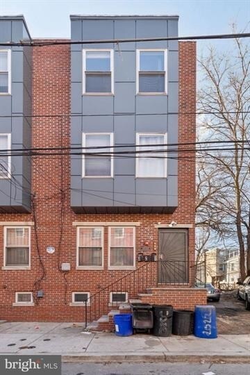 More Photos Of 2022 N Woodstock St, Philadelphia Apartments For Sale