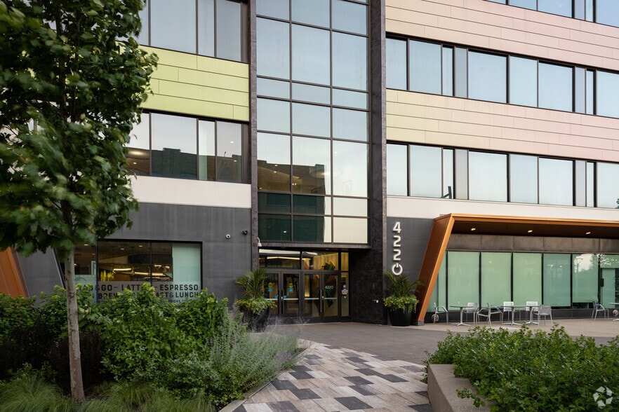 More Photos Of 4220 Duncan Ave, Saint Louis Office For Lease