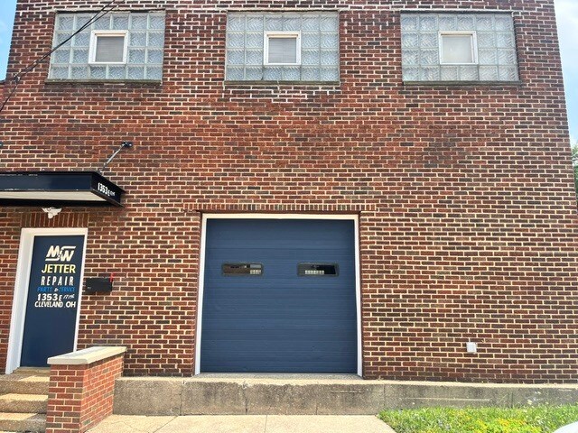 More Photos Of 1353 E 171st St, Cleveland Warehouse For Lease
