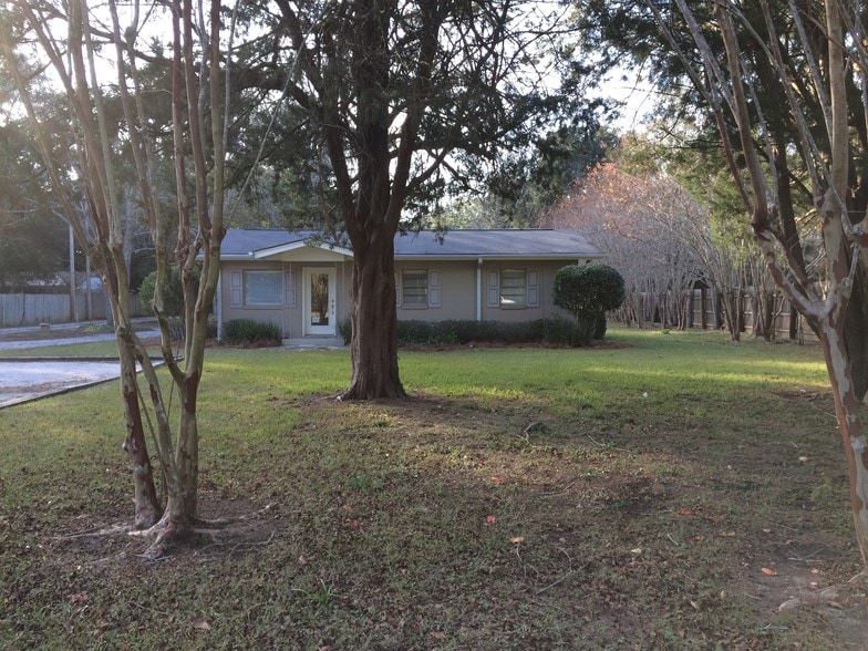 Primary Photo Of 19205 State Highway 181, Fairhope Office For Sale