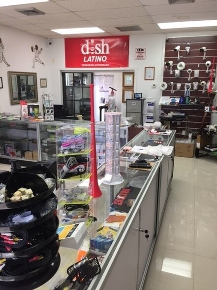 More Photos Of 3100 NW 72nd Ave, Miami Warehouse For Lease