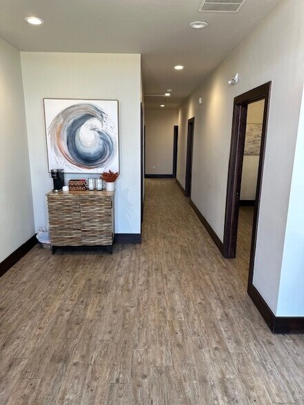 More Photos Of 2216 NW 164th, Edmond Office For Sale