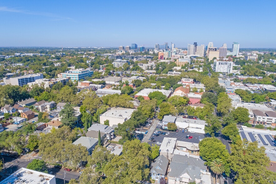 More Photos Of 1016 23rd St, Sacramento Office Residential For Sale