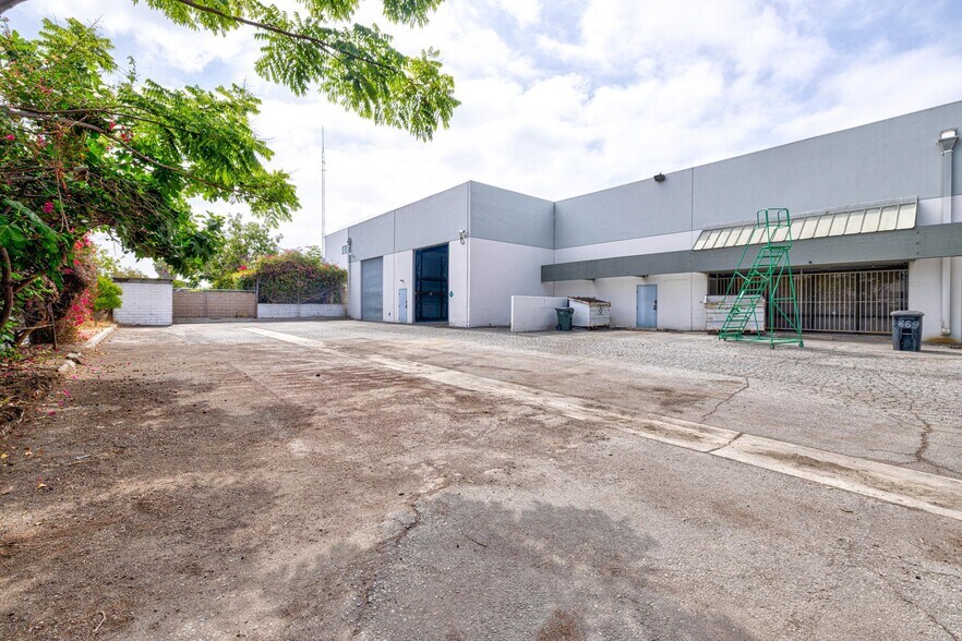 More Photos Of 6920 Hermosa Cir, Buena Park Warehouse For Sale