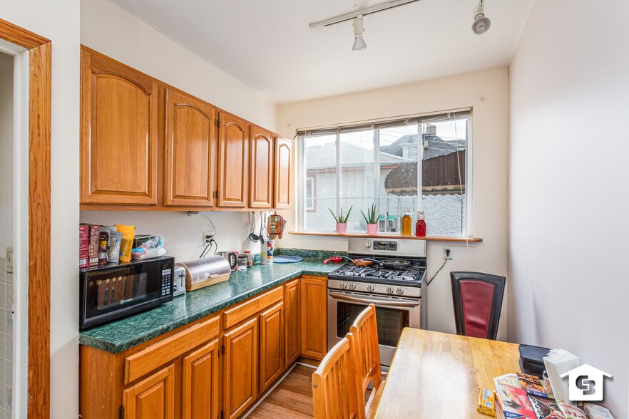 More Photos Of 3815 Sea Gate Ave, Brooklyn Apartments For Sale