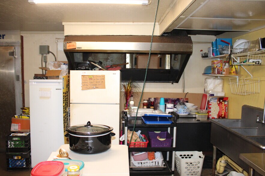 More Photos Of 4403 Buena Vista Ln, Holiday Bar For Sale