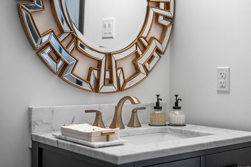 More Photos Of 39 Truss Dr, Boerne Flex For Sale