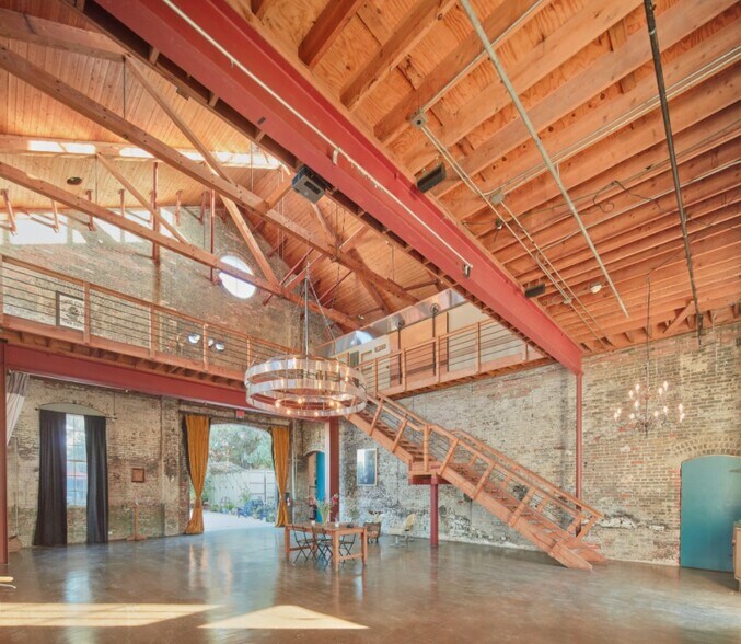 More Photos Of 2640 Huron St, Los Angeles Office For Sale