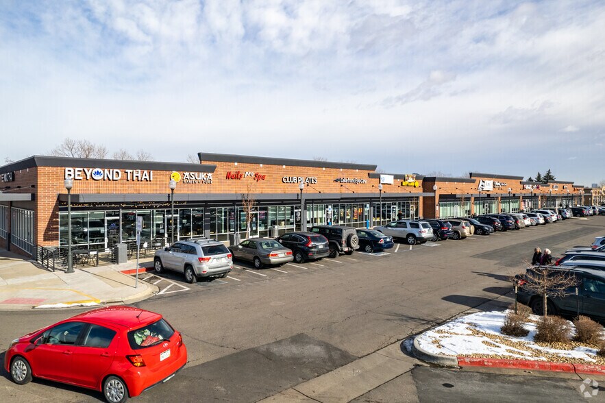 More Photos Of 1711-1975 Sheridan Blvd, Edgewater Unknown For Lease