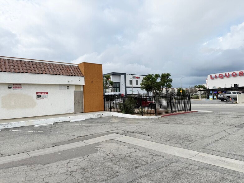 More Photos Of 6630-6632 Rosemead Blvd, Pico Rivera Freestanding For Lease