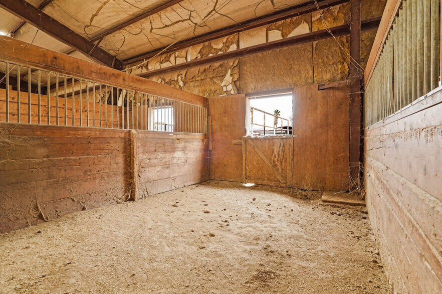 More Photos Of 1100 S Vinton Rd, Anthony Land For Sale