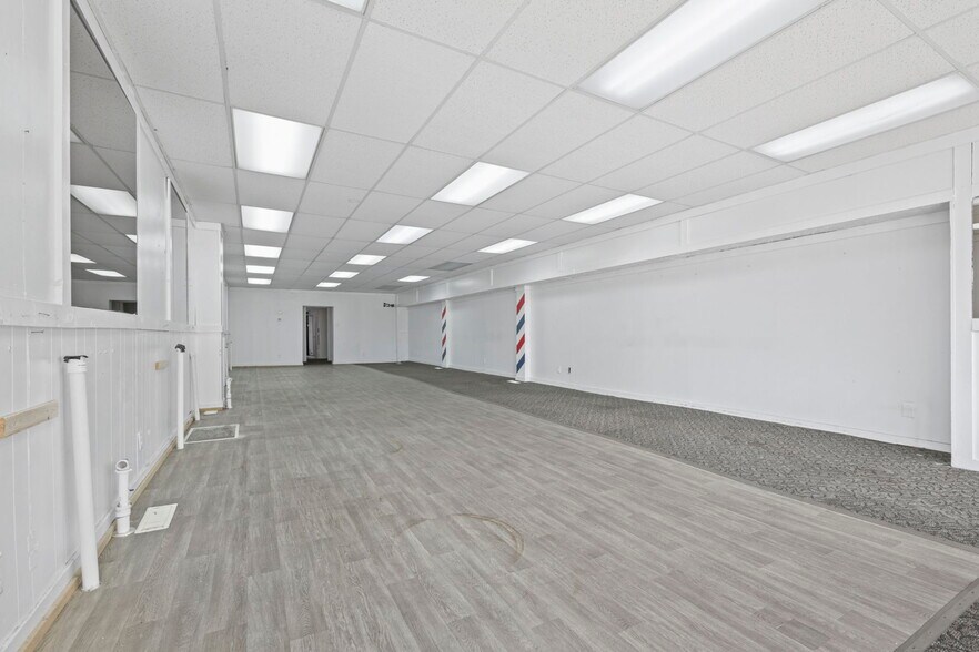 More Photos Of 201 Main St, Beech Grove Storefront Retail Residential For Sale