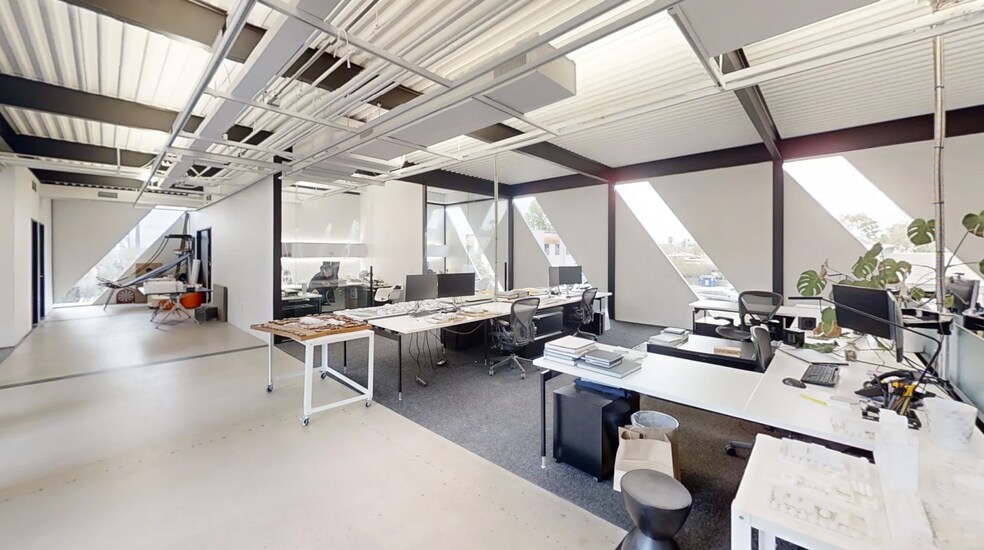 More Photos Of 4450 N 12th St, Phoenix Loft Creative Space For Sale