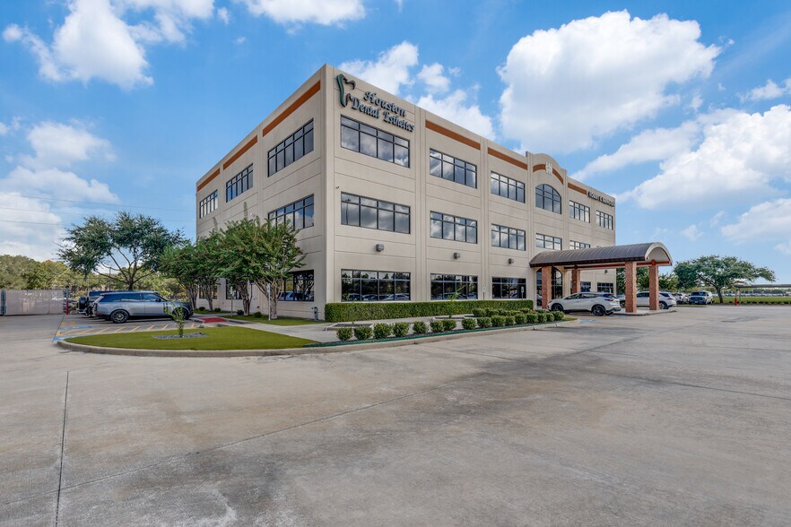 More Photos Of 14521 Old Katy Rd, Houston Unknown For Lease