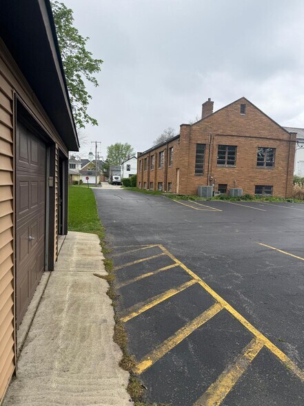 More Photos Of 15109 S Dillman St, Plainfield Religious Facility For Sale