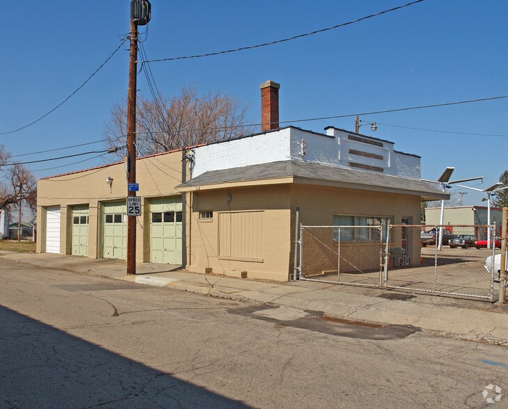 More Photos Of 515 Warren St, Dayton General Retail For Sale