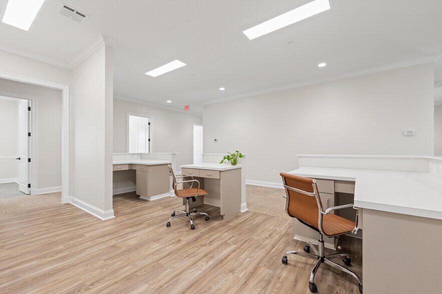 More Photos Of 1102 Apollo Road, Scott Office For Sale