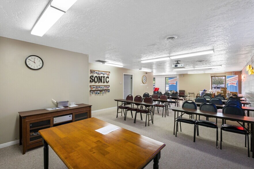More Photos Of 66 E Cleveland Ave, Salt Lake City Industrial For Sale