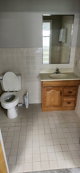 More Photos Of 5397 Twin Knolls Rd, Columbia Medical For Sale